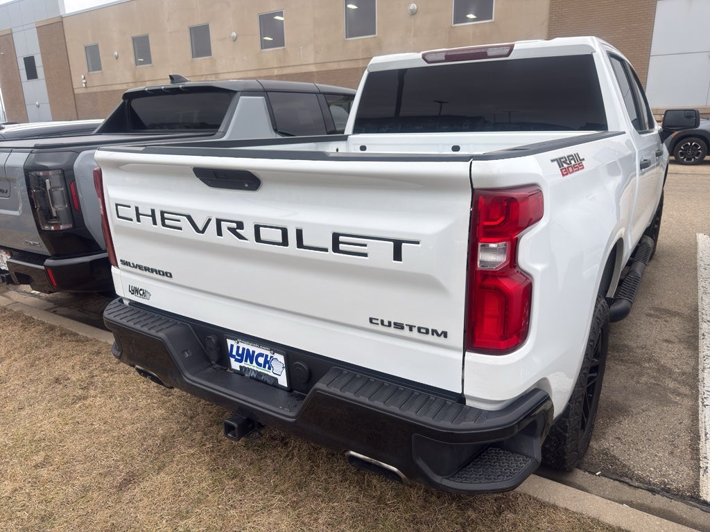 2021 Chevrolet Silverado 1500 Custom Trail Boss