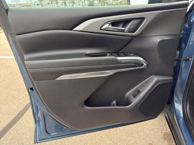 2024 Chevrolet Traverse LS