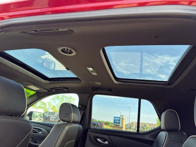 2022 Chevrolet Traverse Premier