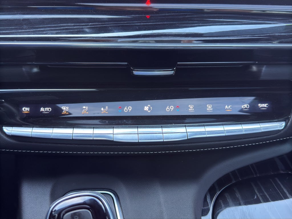 2022 Cadillac Escalade ESV Sport