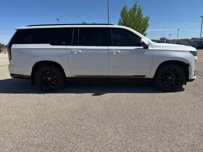 2022 Cadillac Escalade ESV Sport