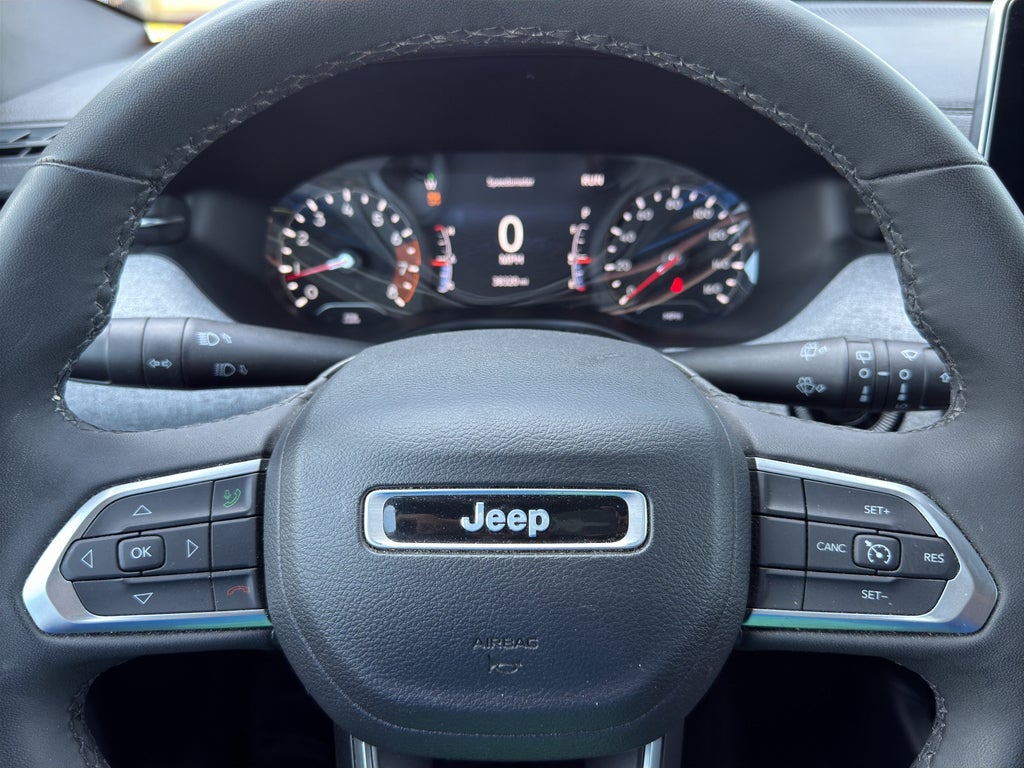 2023 Jeep Compass Latitude Lux