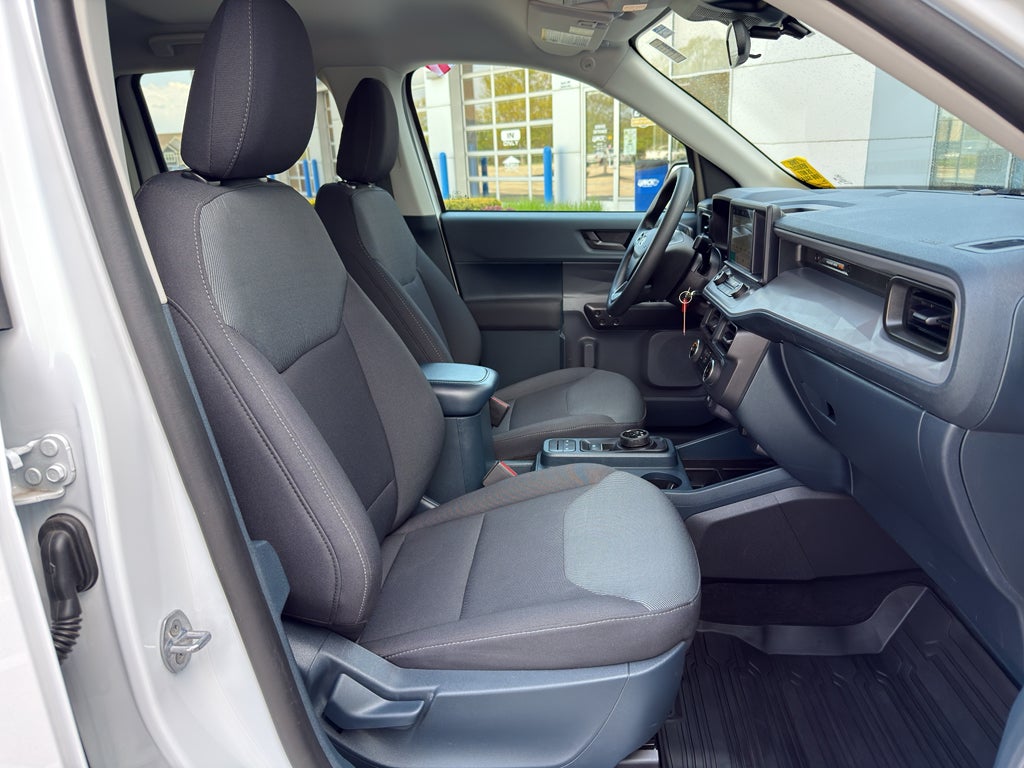 2023 Ford Maverick XL