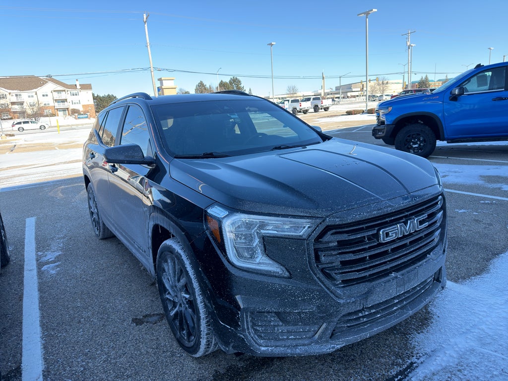2023 GMC Terrain SLE