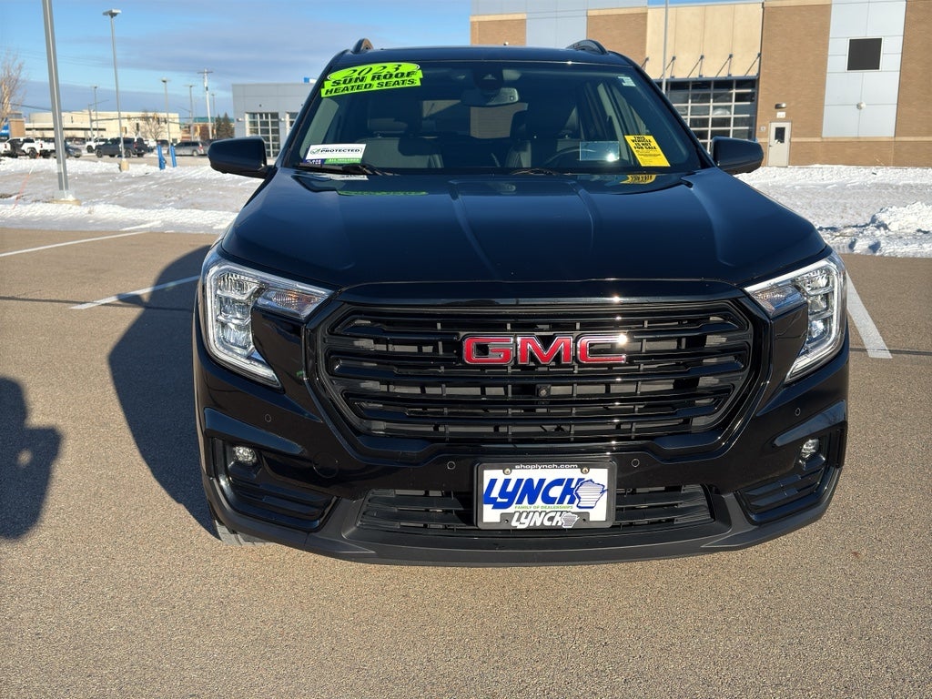 2023 GMC Terrain SLT