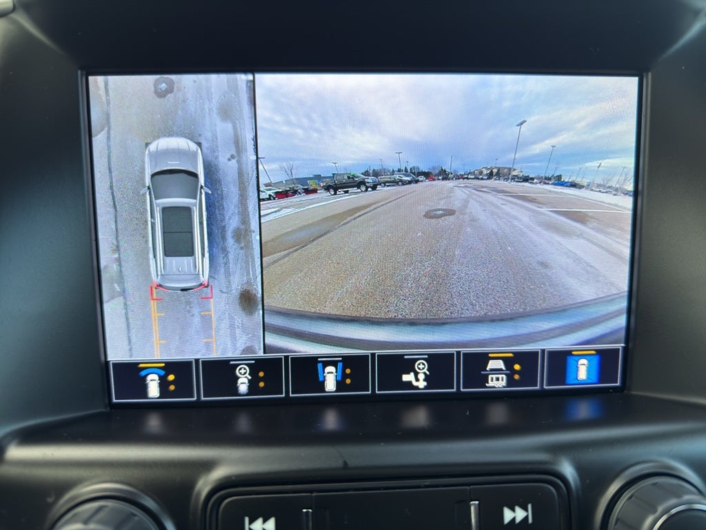 2023 GMC Terrain AT4