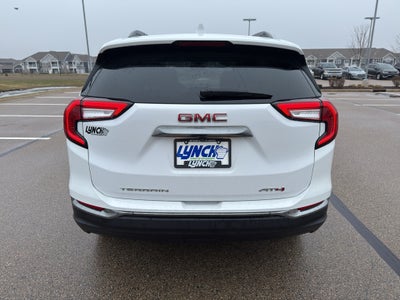 2023 GMC Terrain AT4