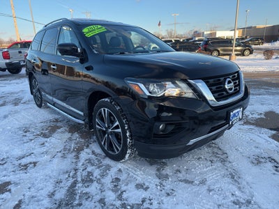 2019 Nissan Pathfinder Platinum