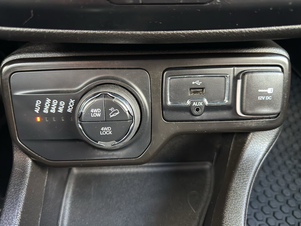 2023 Jeep Renegade Trailhawk