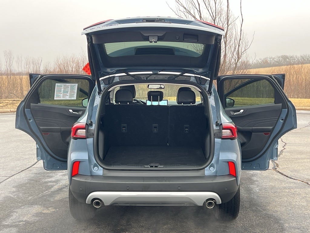 2025 Ford Escape Platinum