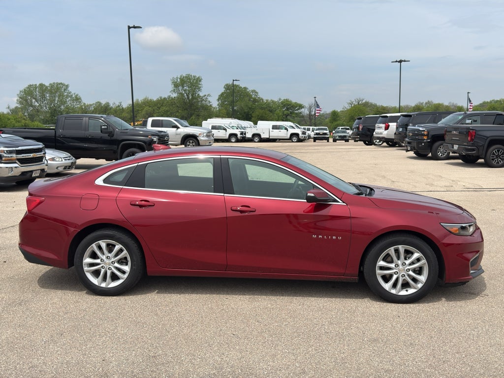 2017 Chevrolet Malibu LT