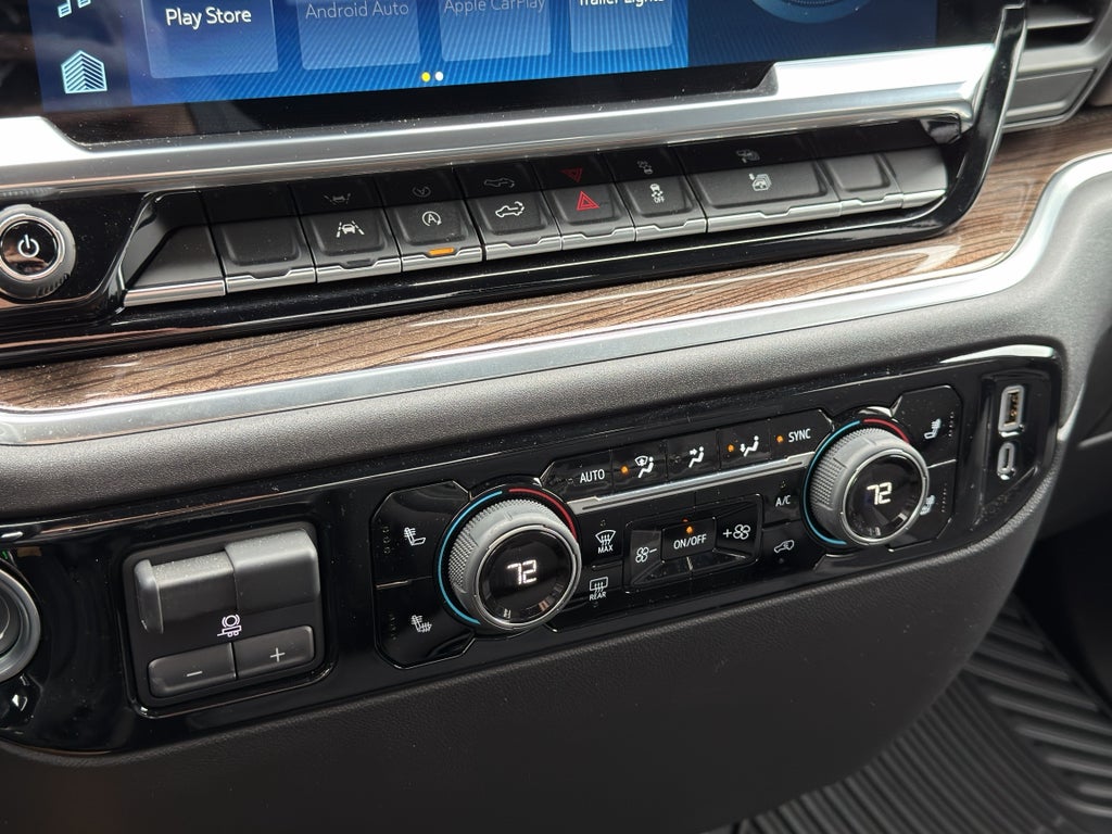 2025 Chevrolet Silverado 1500 LT (2FL)