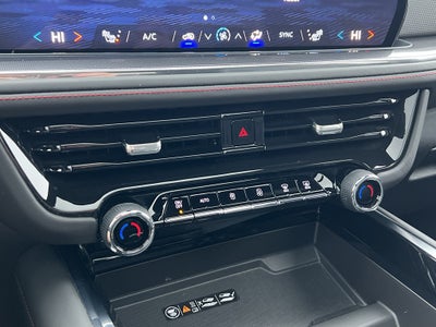 2025 Chevrolet Suburban RST