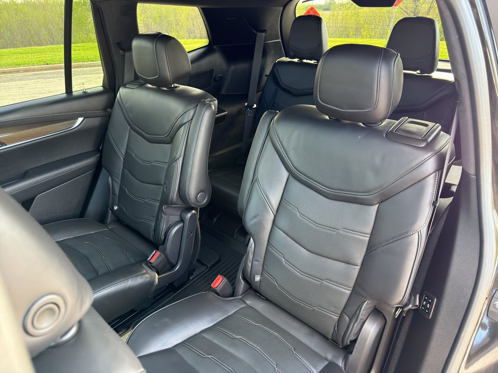 2022 Cadillac XT6 Premium Luxury