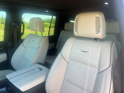 2023 Cadillac Escalade ESV Sport