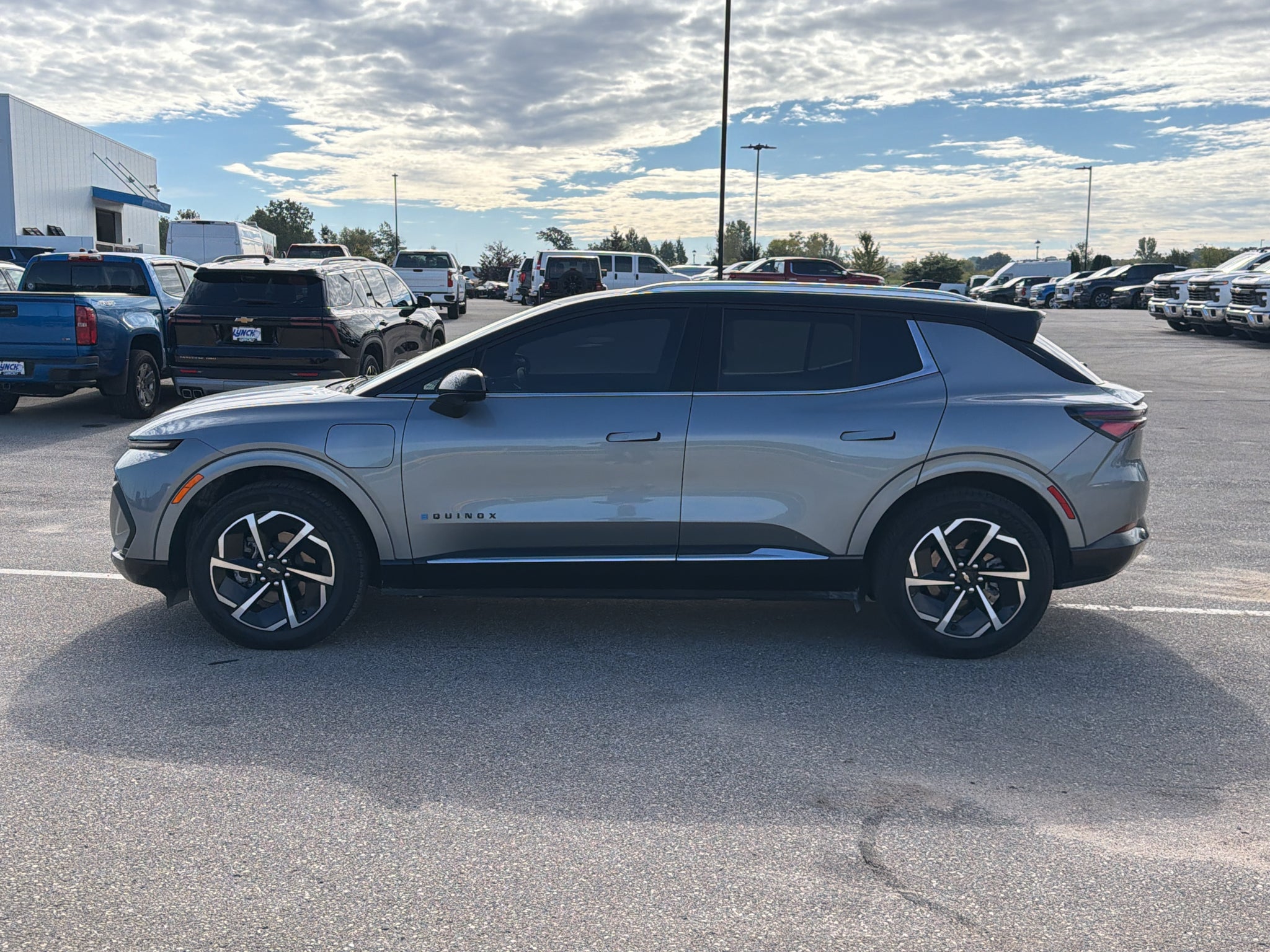 2025 Chevrolet Equinox EV LT