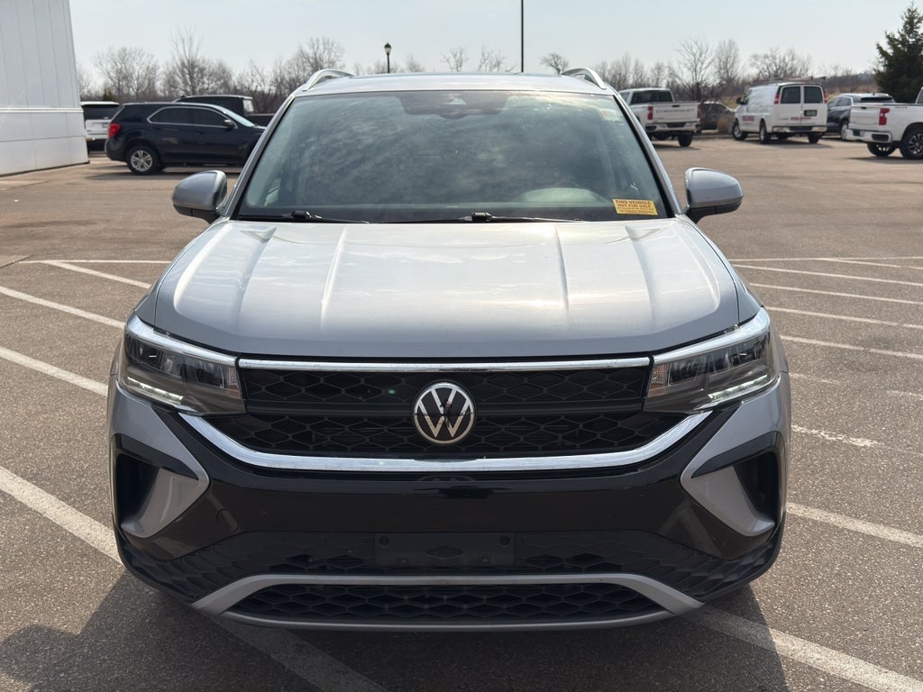 2022 Volkswagen Taos SE