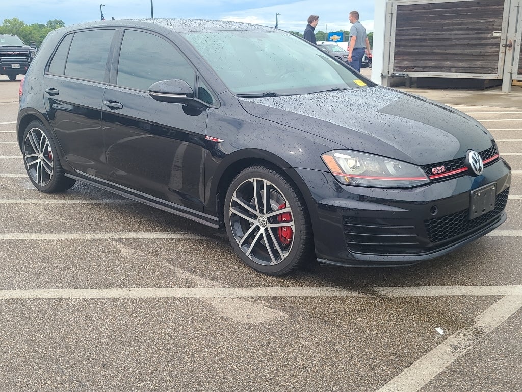 2017 Volkswagen Golf GTI S