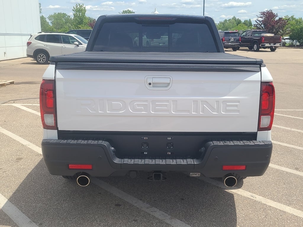 2025 Honda Ridgeline Black Edition