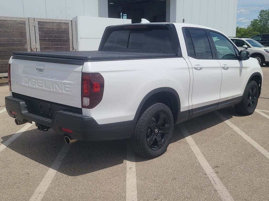 2025 Honda Ridgeline Black Edition