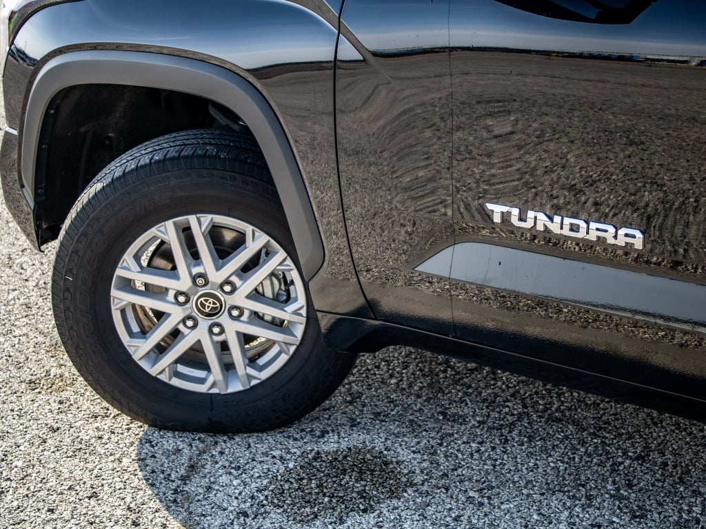 2023 Toyota Tundra 4WD SR5