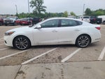 2019 Kia Cadenza Technology