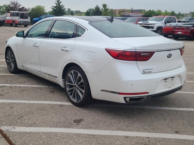 2019 Kia Cadenza Technology