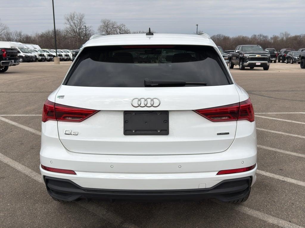 2024 Audi Q3 S line Premium
