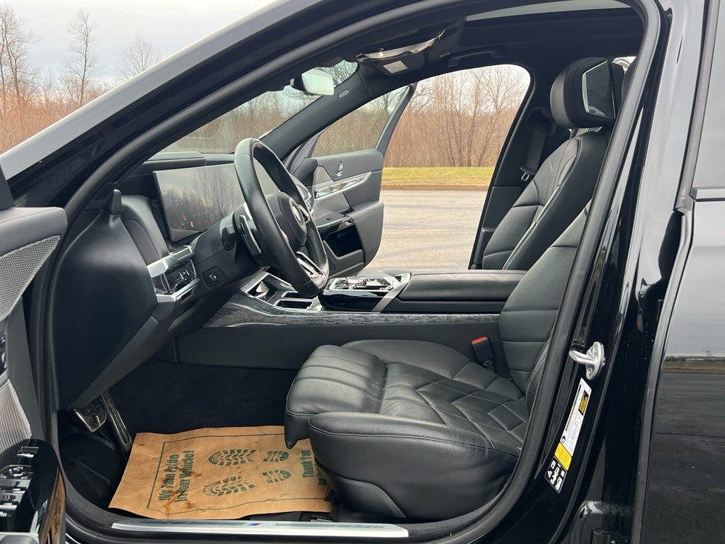 2023 BMW 7 Series 760i xDrive