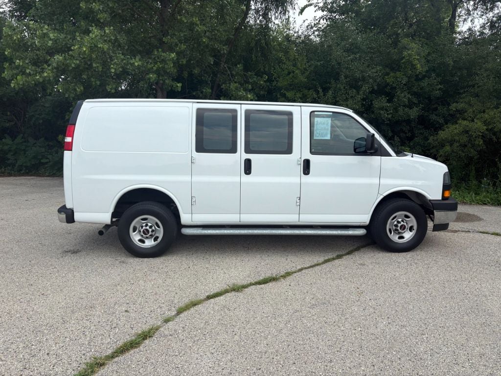 2023 GMC Savana 2500 Cargo Van