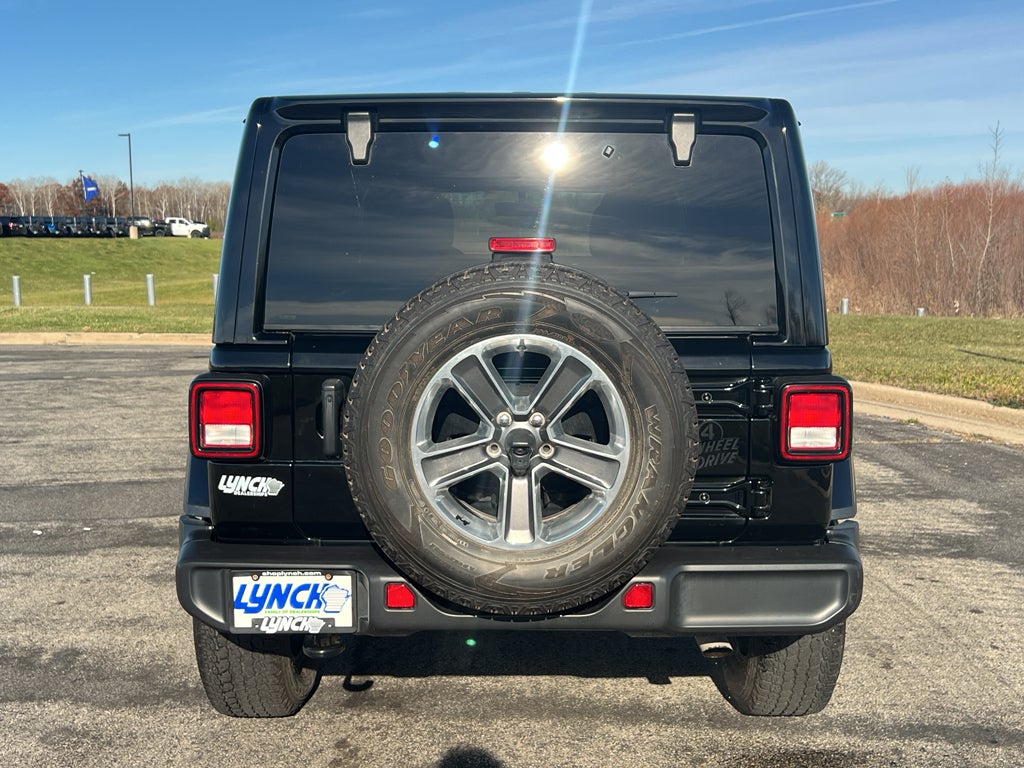 2021 Jeep Wrangler Unlimited Sahara Ninja Edition