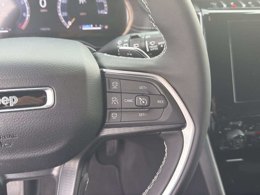 2025 Jeep Grand Cherokee Altitude X Tow Pkg