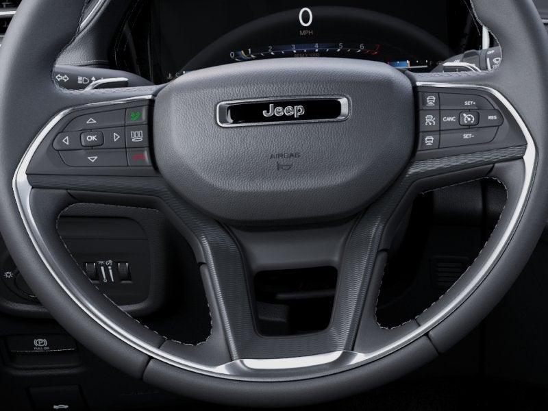 2026 Jeep Grand Cherokee Laredo Thunderdome V6 Power