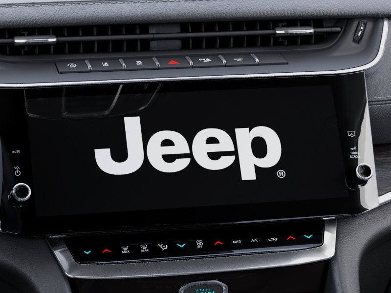 2026 Jeep Grand Cherokee Laredo Altitude Tow Pkg