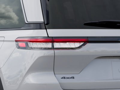 2026 Jeep Grand Cherokee Laredo Altitude Tow Pkg