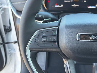 2026 Jeep Grand Cherokee Laredo Altitude Tow Pkg