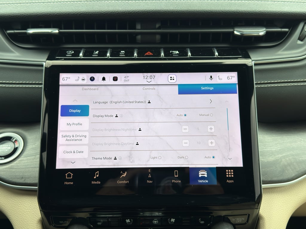 2025 Jeep Grand Cherokee Limited w/Tow & Moonroof