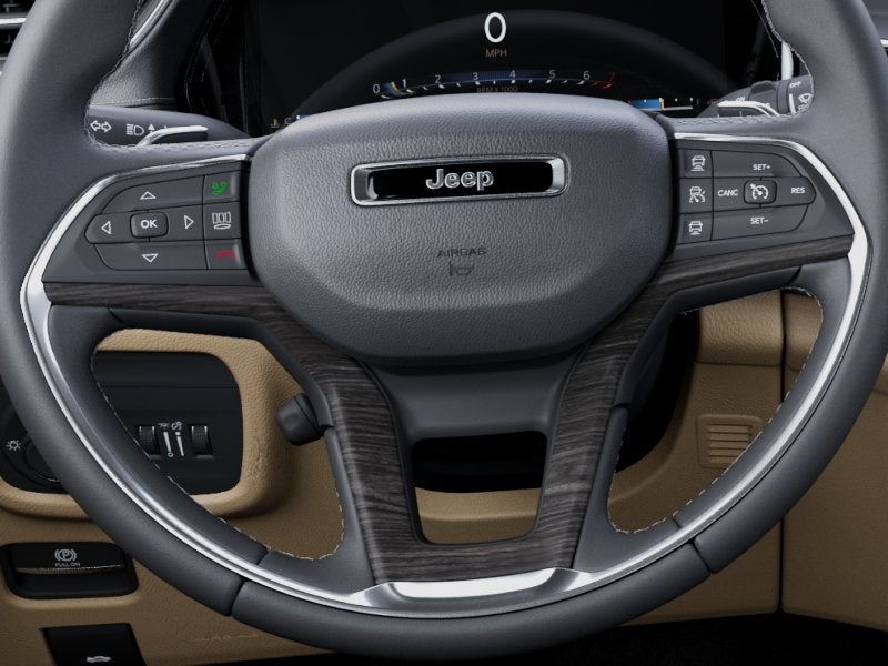 2026 Jeep Grand Cherokee Limited Luxury Tech