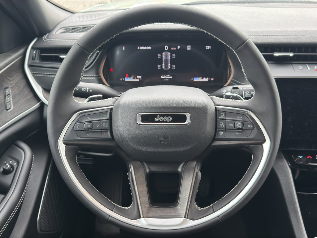 2026 Jeep Grand Cherokee Limited Luxury Tech