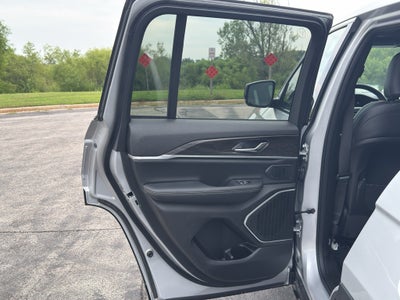 2026 Jeep Grand Cherokee Limited Luxury Tech