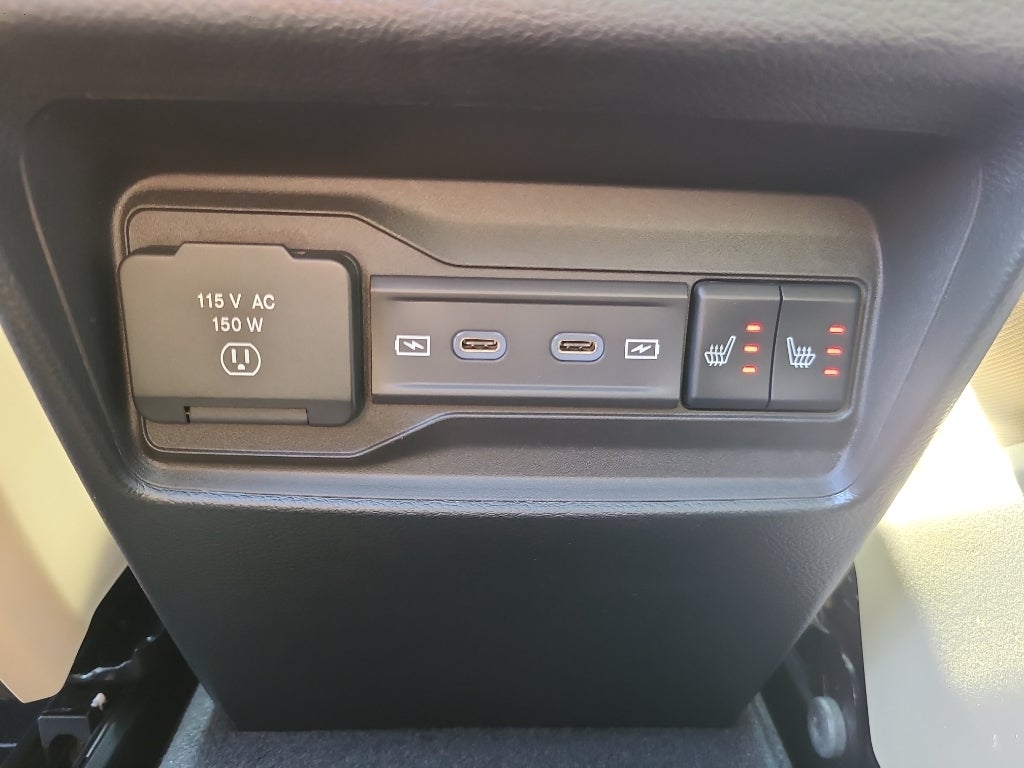 2026 Jeep Grand Cherokee Limited Luxury Tech