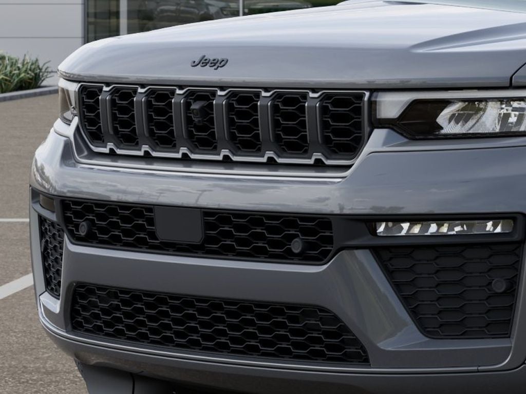 2027 Jeep Grand Cherokee Limited Reserve Tow