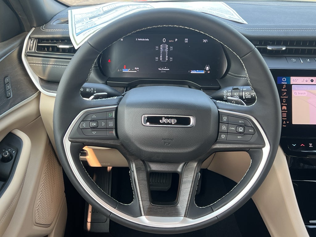 2026 Jeep Grand Cherokee Limited Luxury Tech