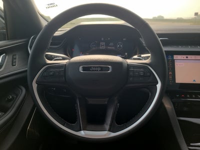 2026 Jeep Grand Cherokee Limited Luxury Tech