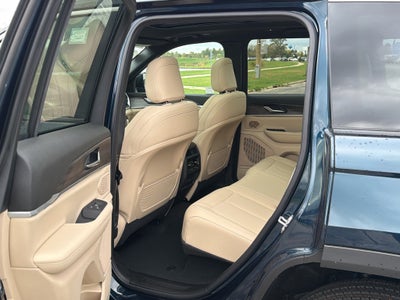 2027 Jeep Grand Cherokee Limited