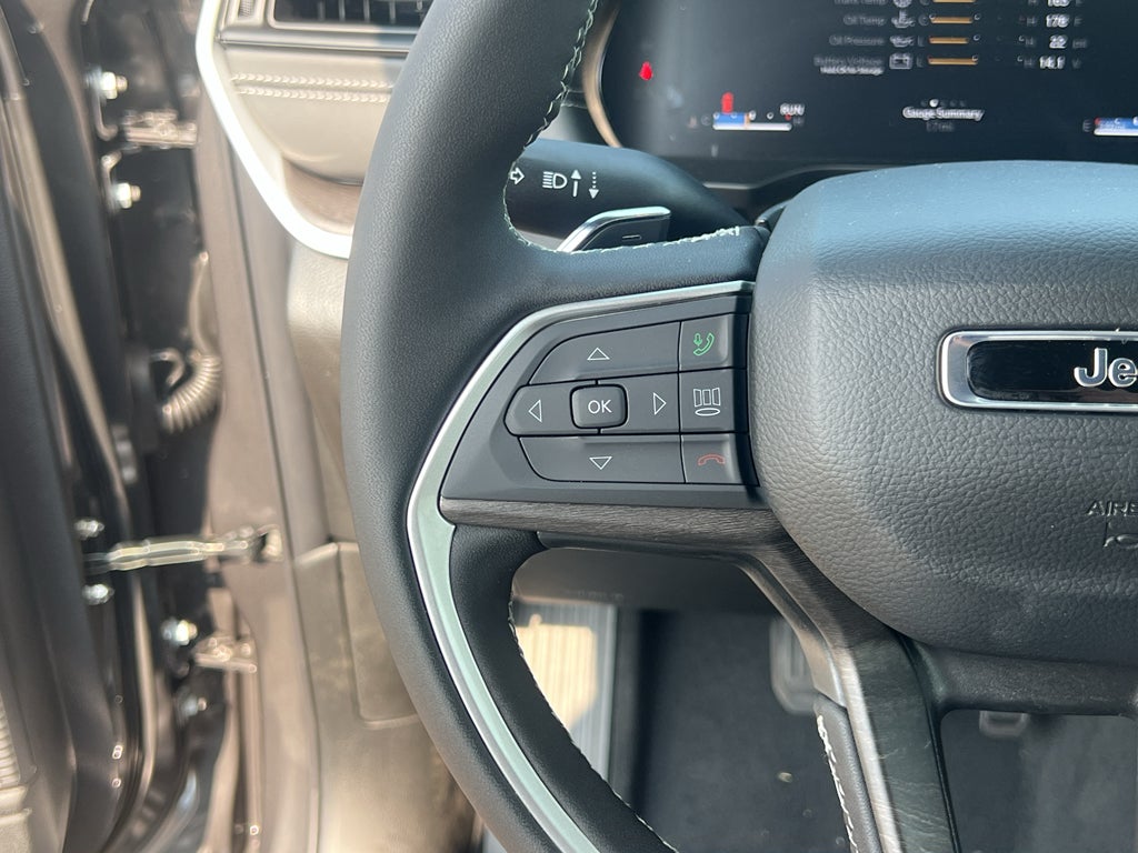 2026 Jeep Grand Cherokee Limited Luxury Tech