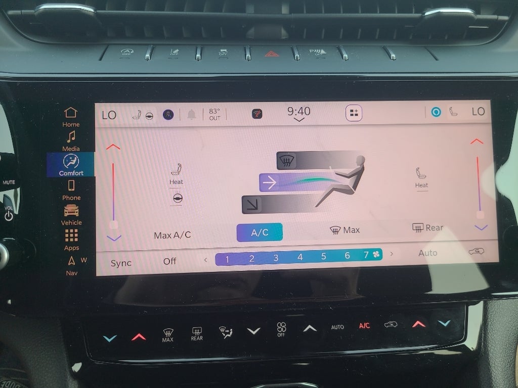 2026 Jeep Grand Cherokee Limited Luxury Tech