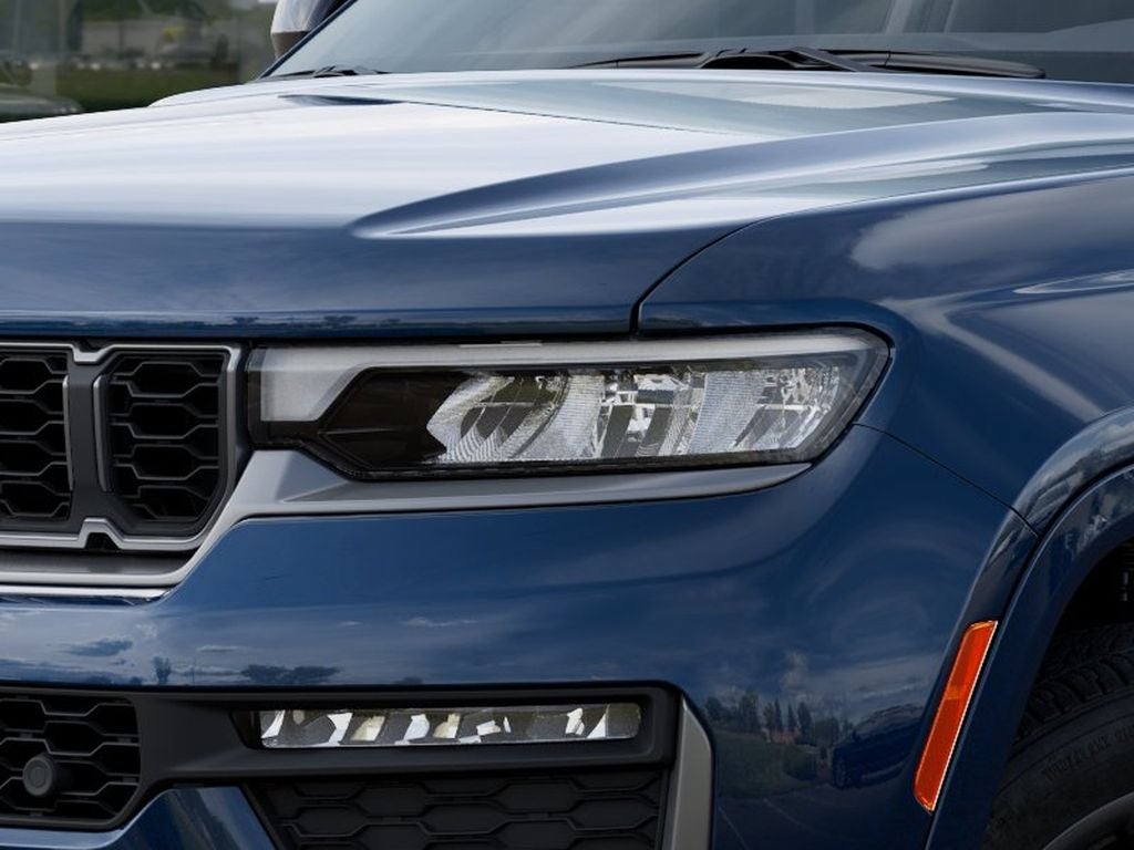 2027 Jeep Grand Cherokee Limited Reserve