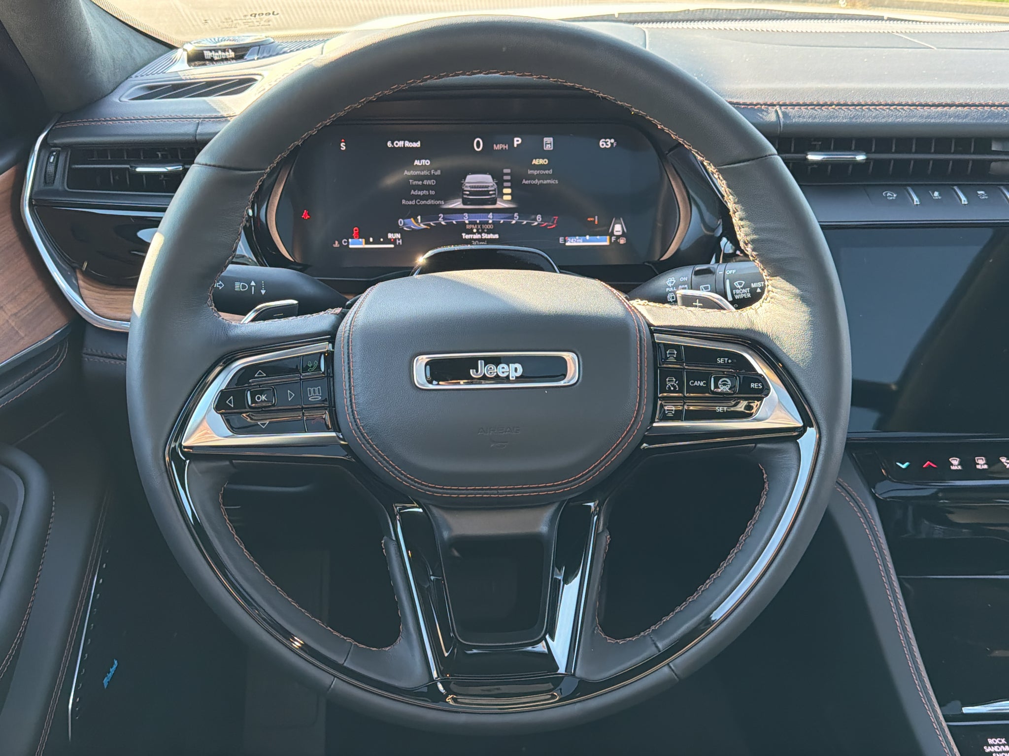 2027 Jeep Grand Cherokee Summit Obsidian