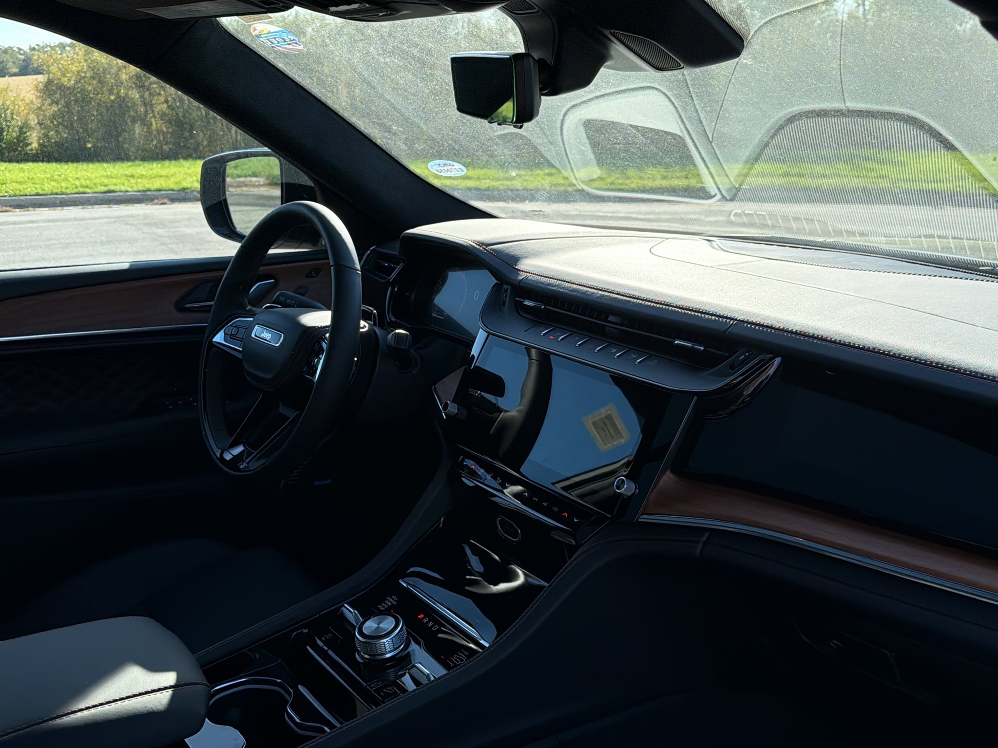 2027 Jeep Grand Cherokee Summit